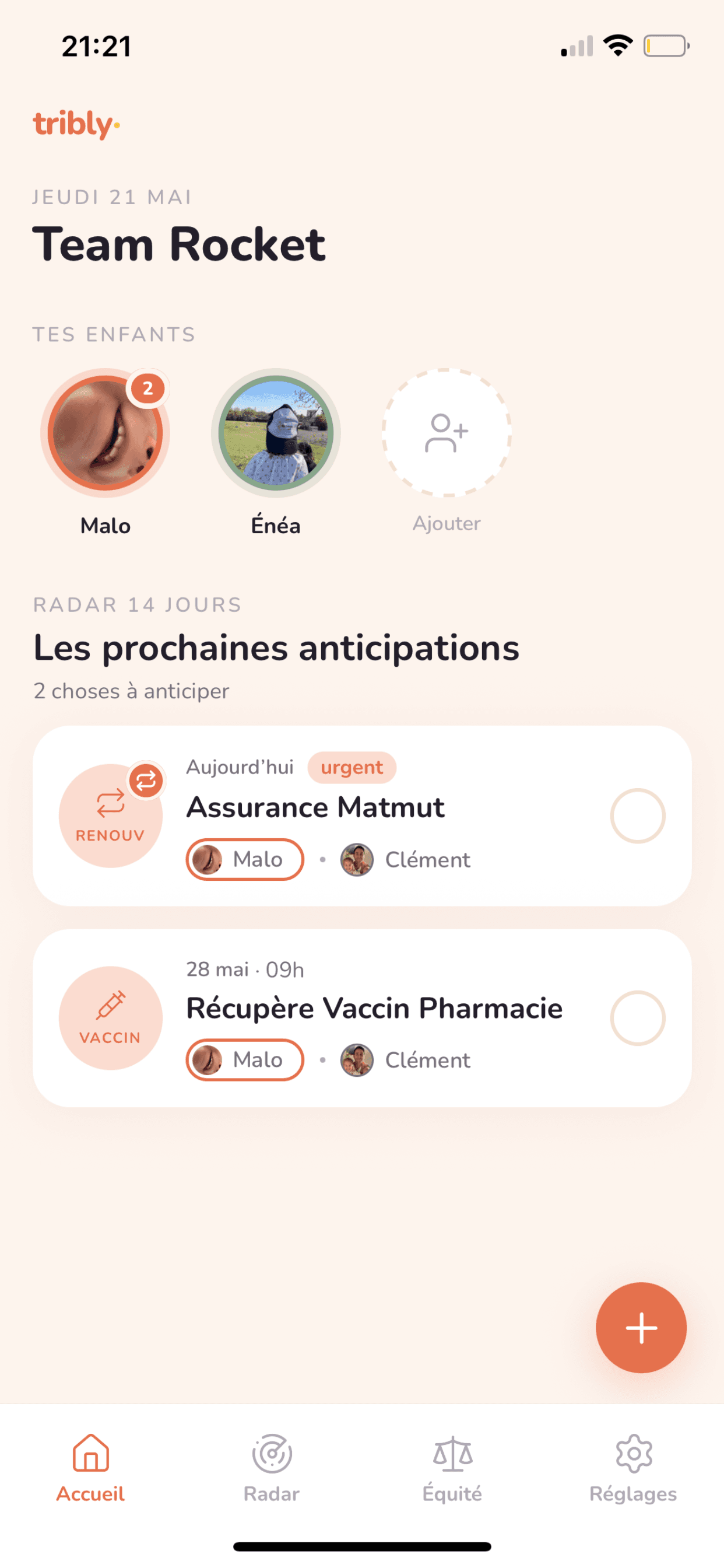 Écran d'accueil de l'application Tribly montrant les enfants Malo et Énéa, et les anticipations à venir.